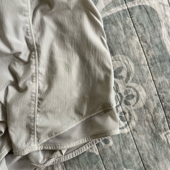 Lululemon hotty hot shorts (set of 3) ✨ - Picture 13 of 13